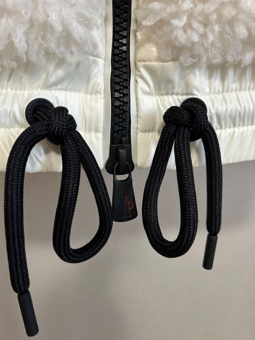 ★モンクレール　テディベスト　2022〜2023AW　ホワイト　S　美品★