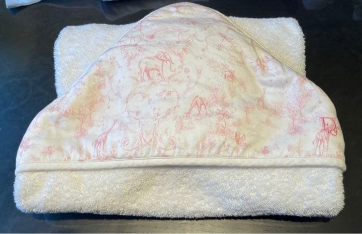 値下げ！baby Dior バスケープ　おくるみ