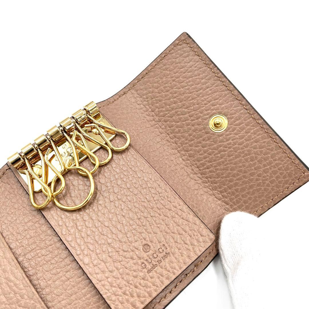 【未使用保管品】グッチ 6連キーケース マーモント GGスプリーム ベージュ
