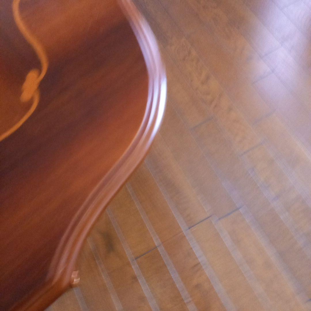 ダークブラウン八角形木製テーブル　花のインレイ￥8500送料込み