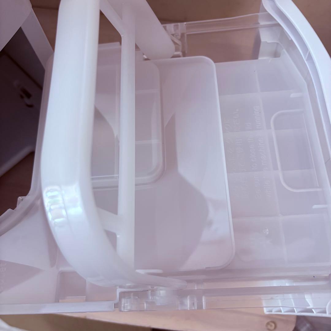 Panasonic 除湿機　22年　美品　F-YHVX120