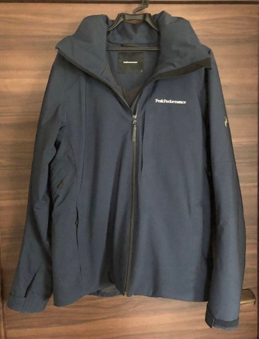 セット販売【ピークパフォーマンス】マルーン ジャケット&パンツ