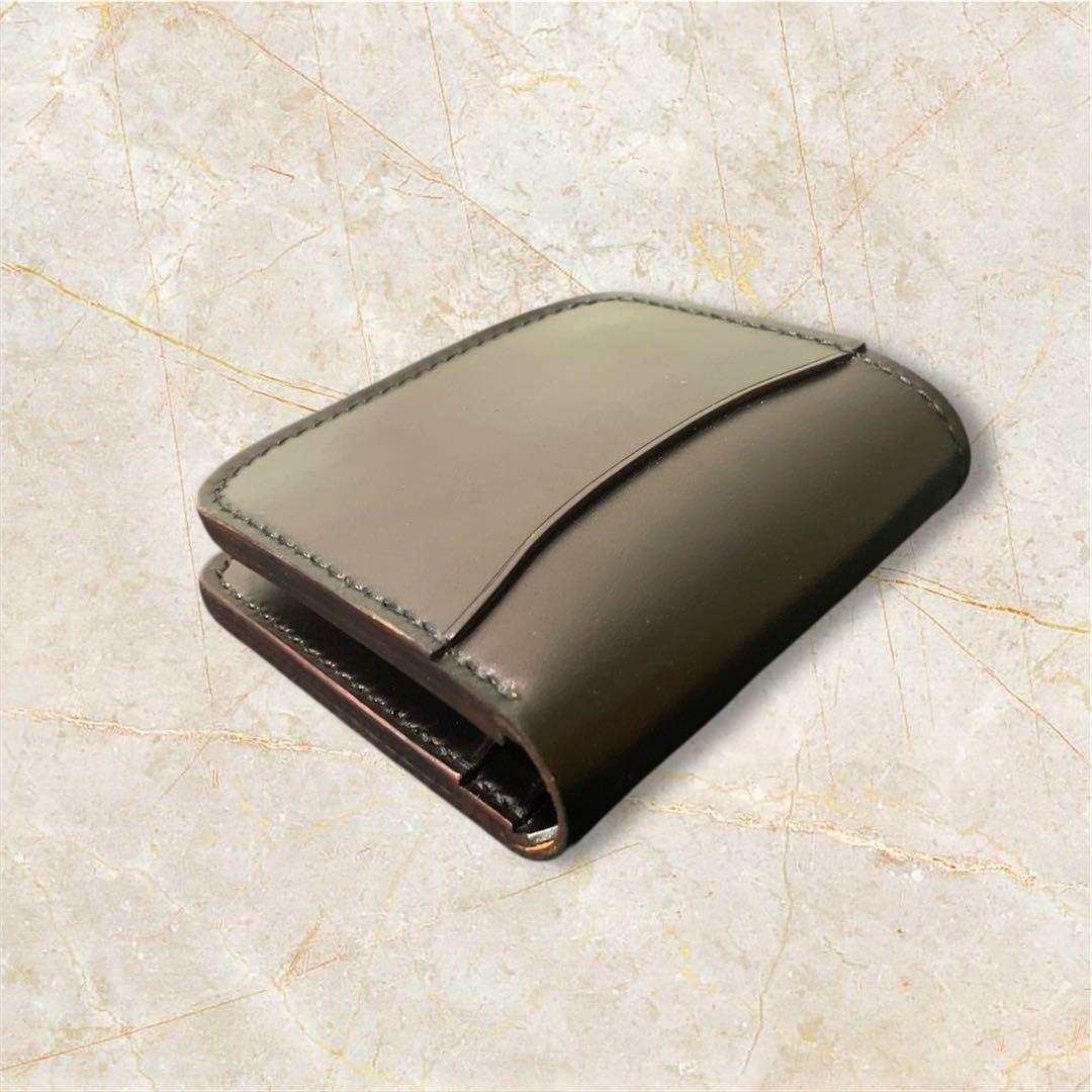 二つ折り財布　フルコードバン