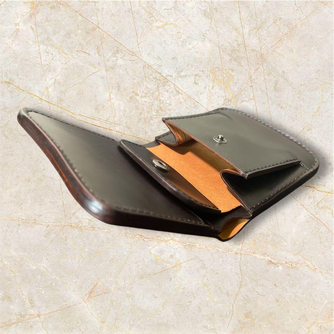 二つ折り財布　フルコードバン