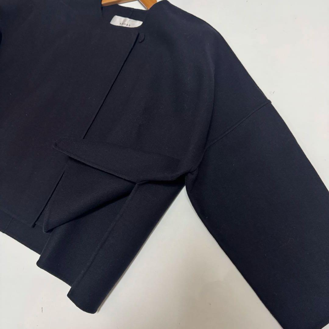 ADORE STORY 12月号掲載　ライトリバーノーカラージャケット