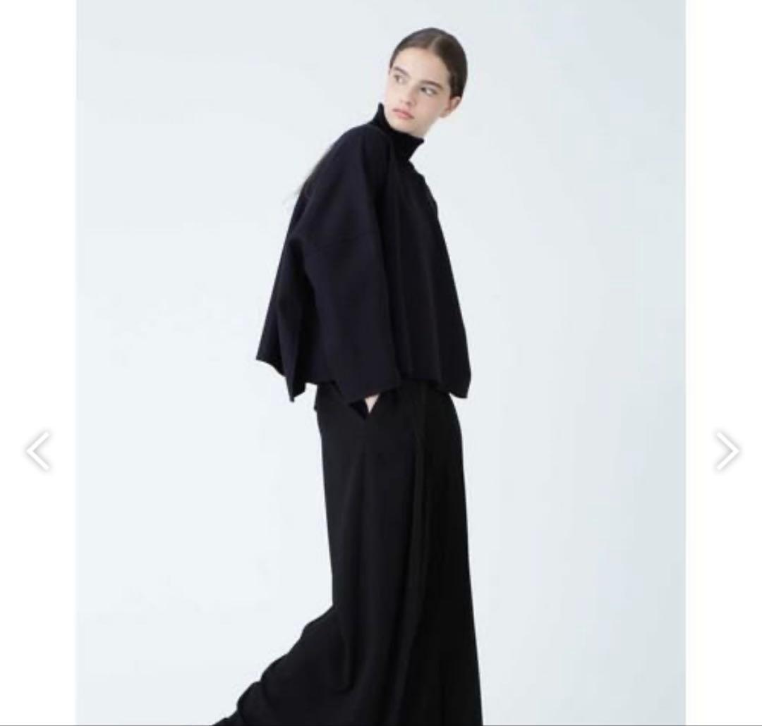 ADORE STORY 12月号掲載　ライトリバーノーカラージャケット