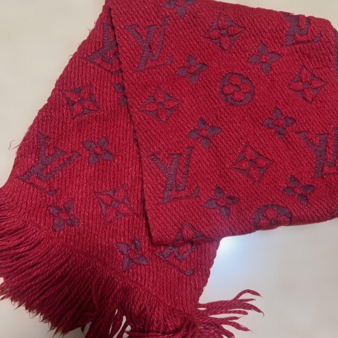 LOUIS VUITTON レッド マフラー