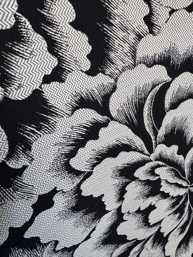 【銘品新品】京の名工認定「斉藤三才氏作」黒地「大牡丹文様」ジャガード織