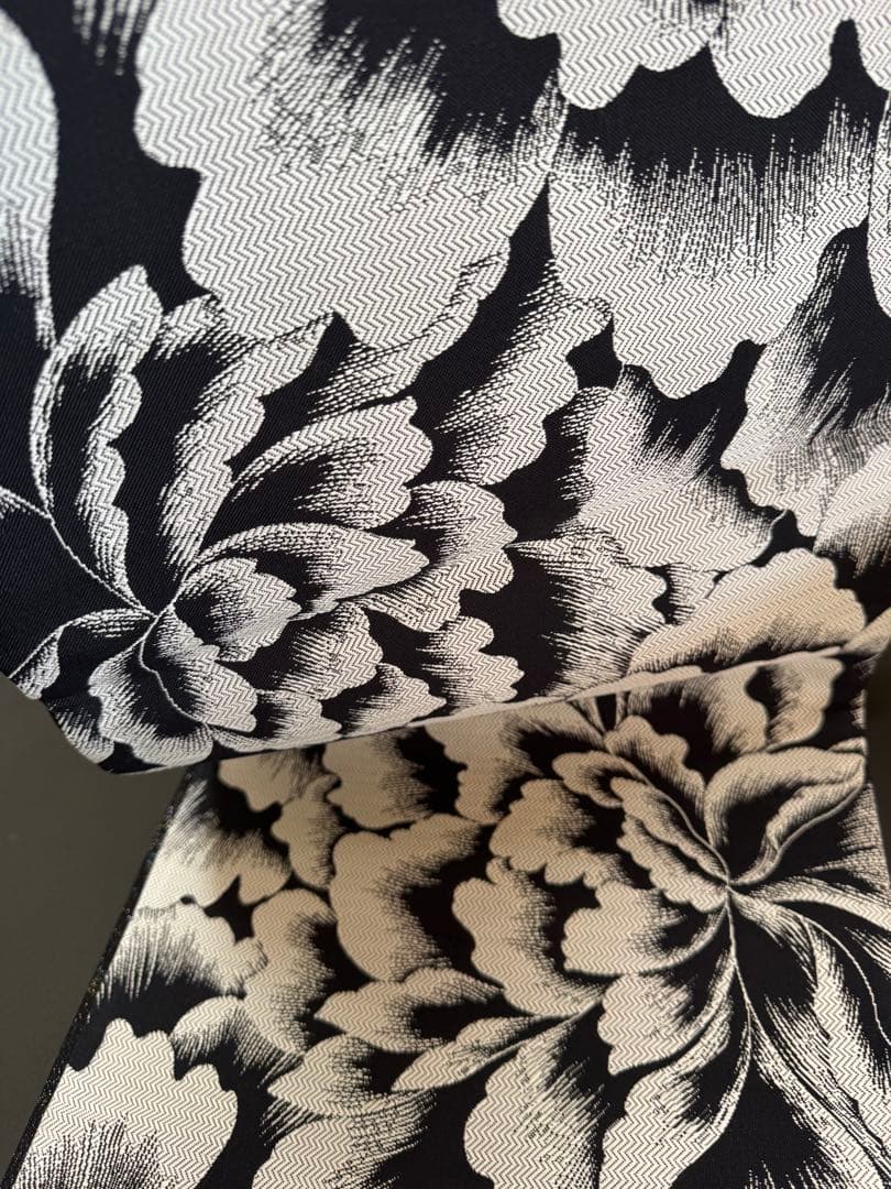 【銘品新品】京の名工認定「斉藤三才氏作」黒地「大牡丹文様」ジャガード織