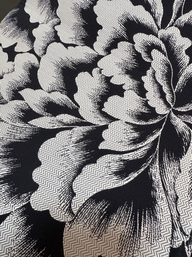 【銘品新品】京の名工認定「斉藤三才氏作」黒地「大牡丹文様」ジャガード織