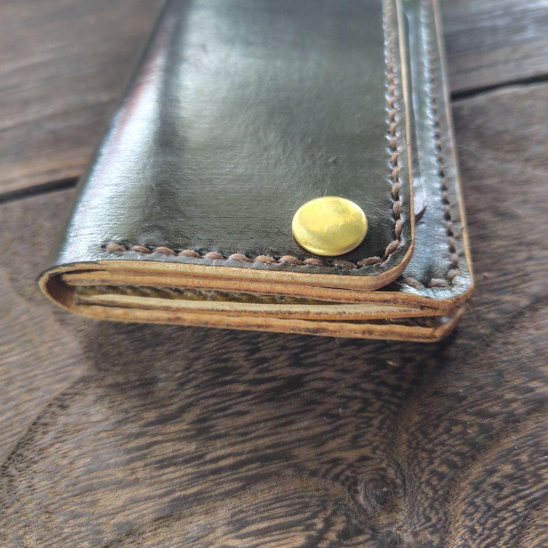 ミドルサイズ トラッカーウォレット 茶色 バラのカービング