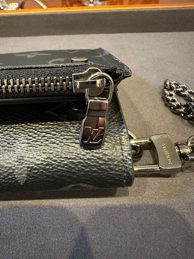 LOUIS VUITTON ルイヴィトン チェーン モノグラムエクリプス