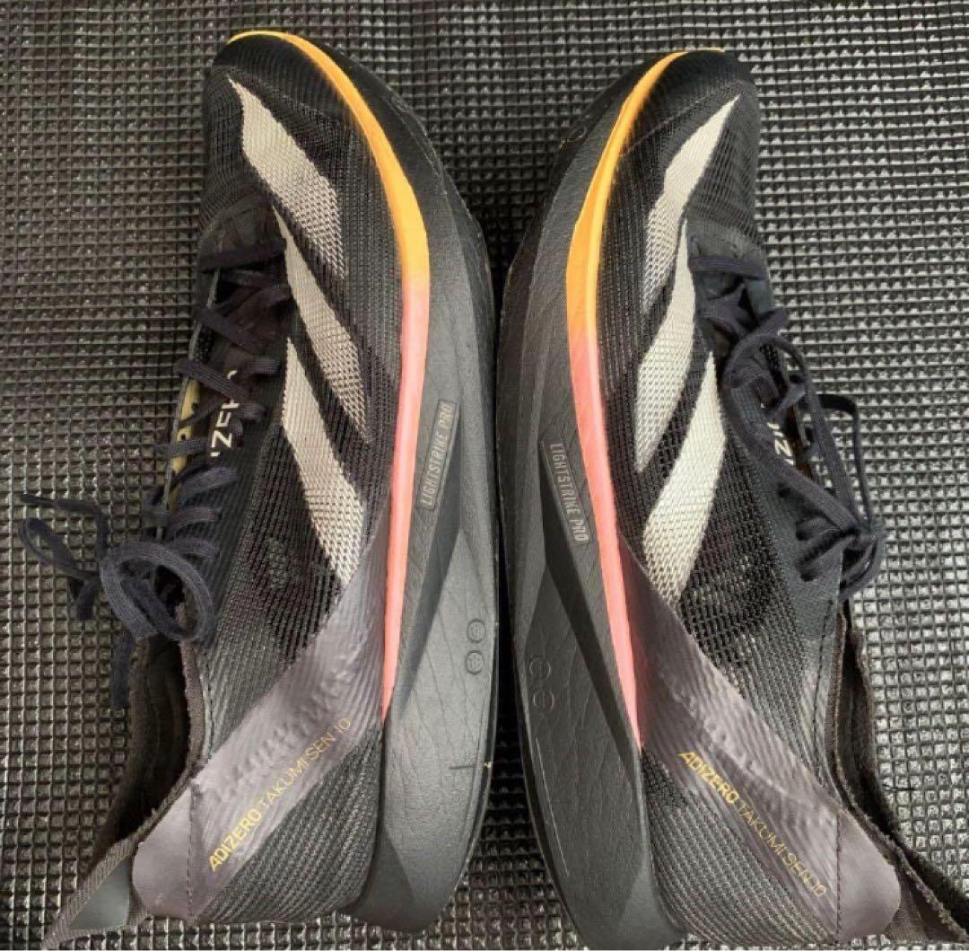 期間限定‼️アディゼロタクミセン10【26.0cm】