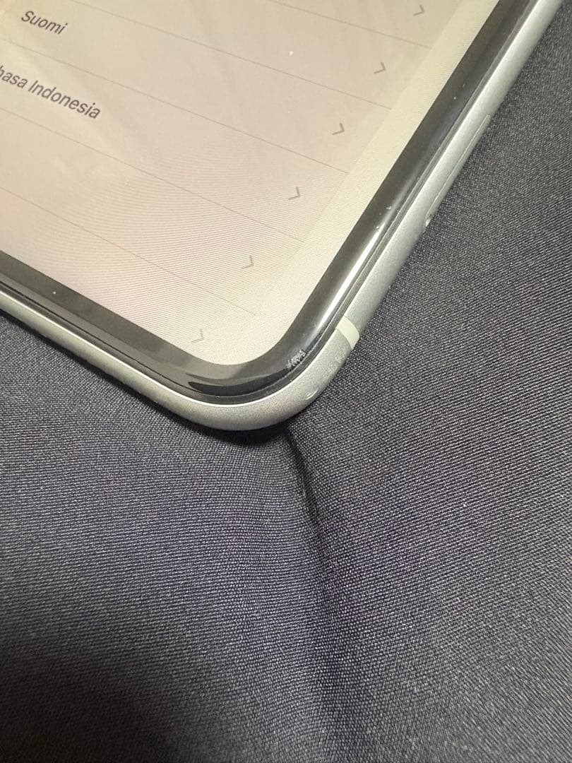 iPhoneXR 64GB ホワイト SIMフリー