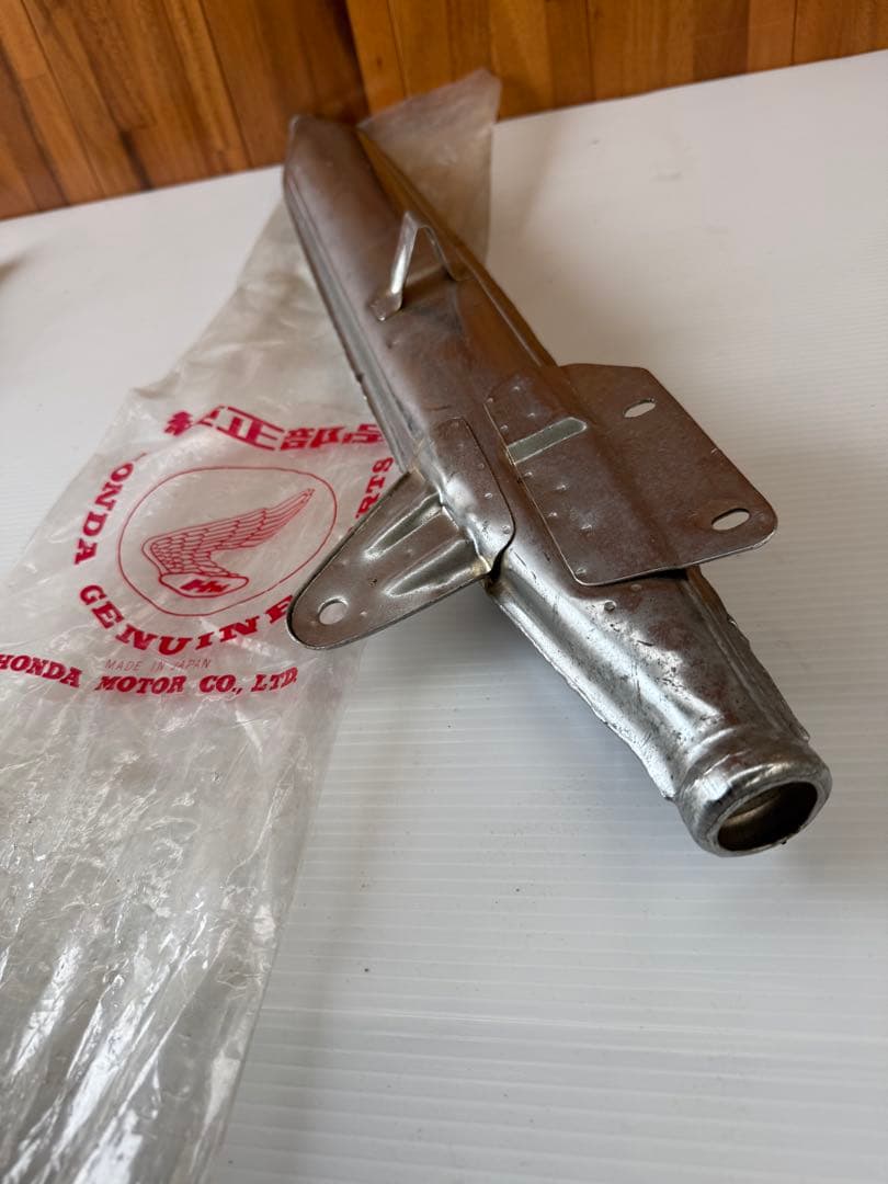 ホンダ 純正部品マフラー MADE IN JAPAN(a46)