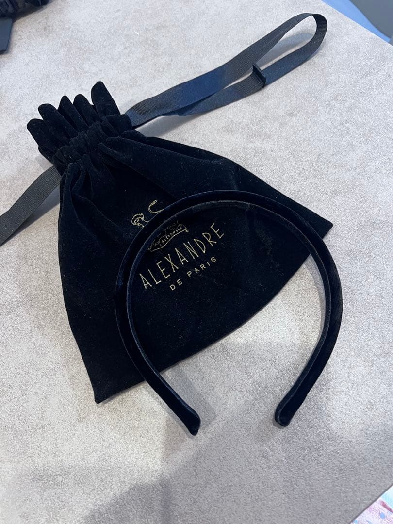 ALEXANDRE DE PARIS カチューシャ　美品
