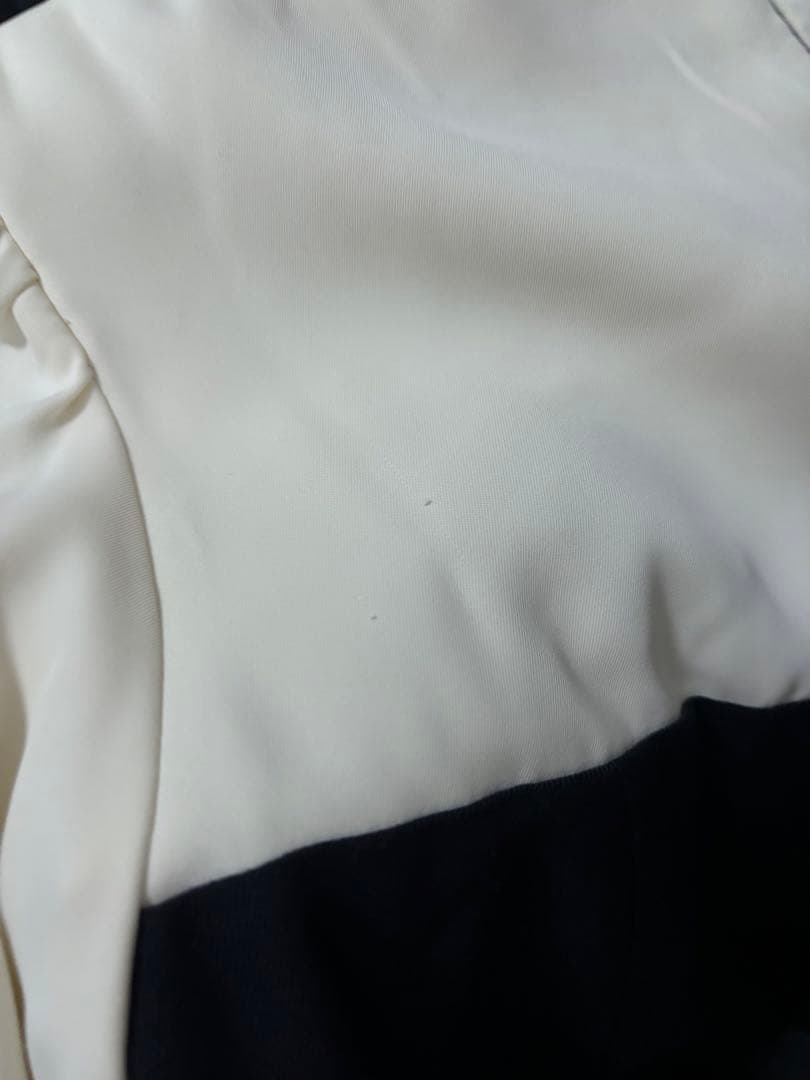 ワンピース Herlipto Bicolor Draped Dress