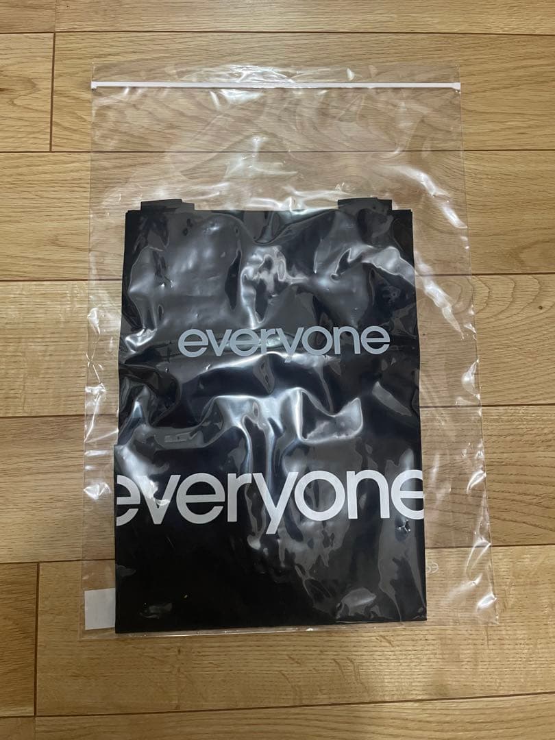 【完売品】everyone ナイロンロゴトートバッグ ブラック