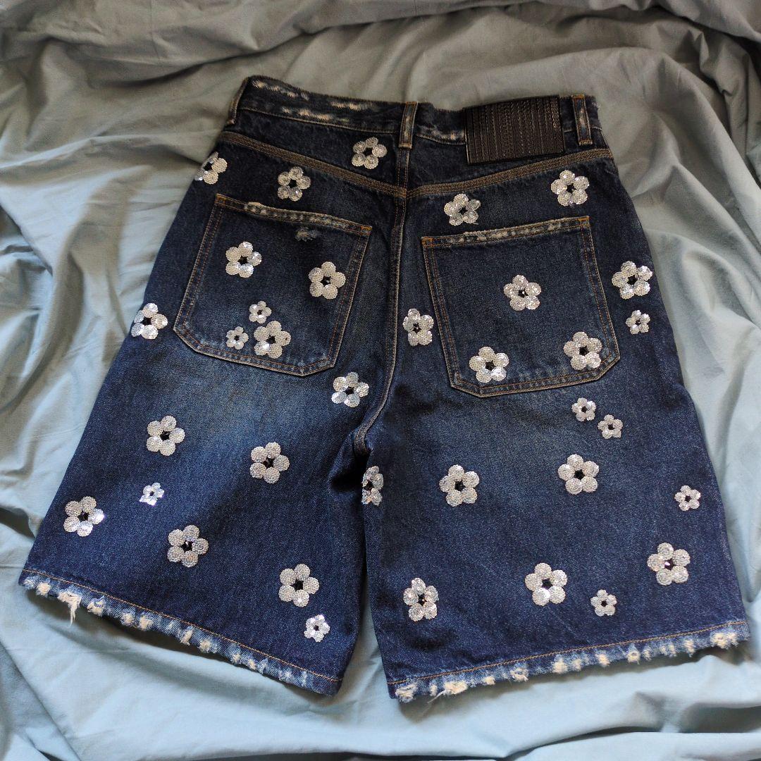 mickey MARC JACOBS 花柄刺繍デニムショートパンツ 25