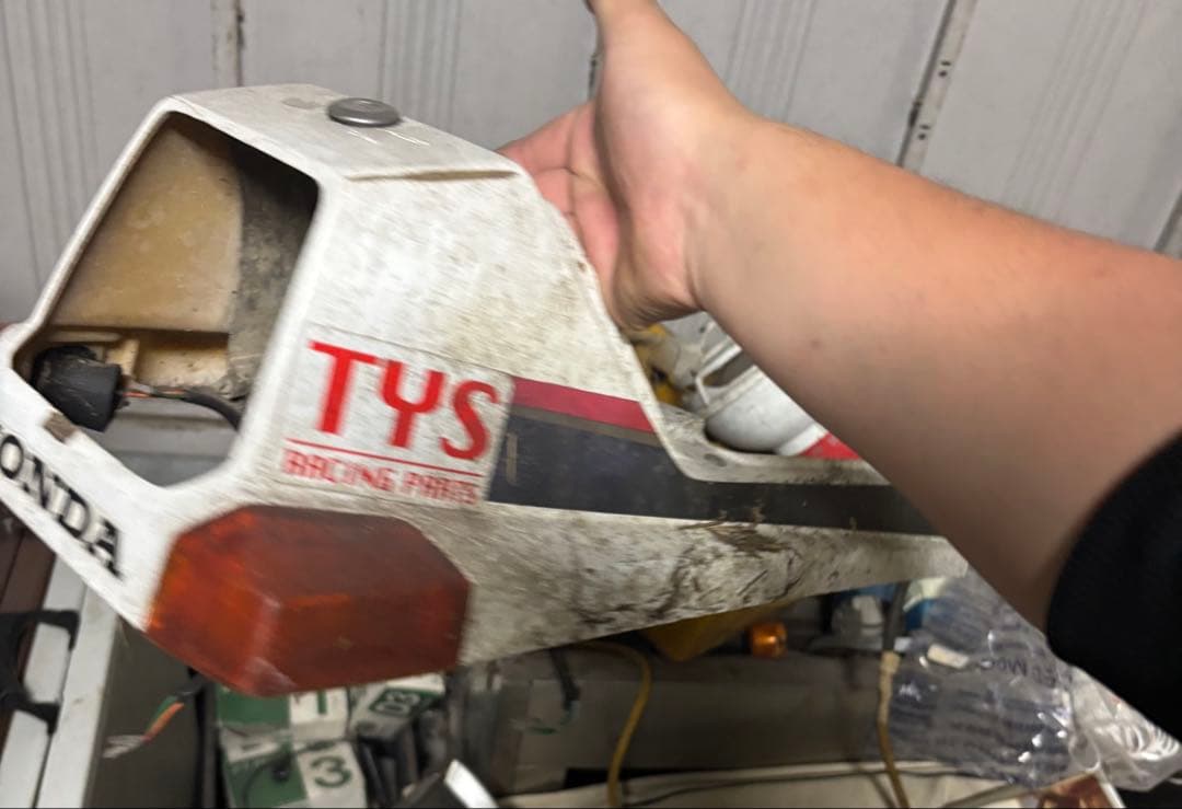 MBX 純正テールカウル