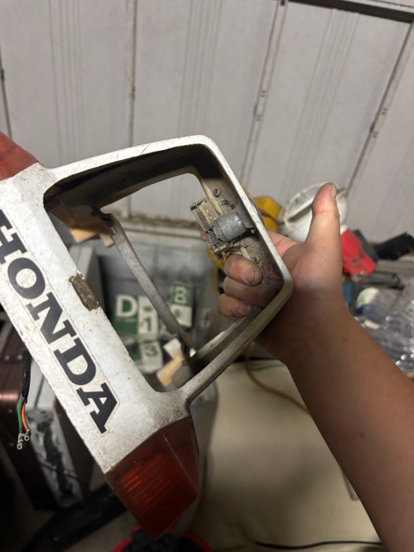 MBX 純正テールカウル