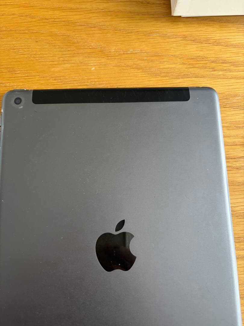 iPad 第7世代 128GB Wi-Fi Cellular