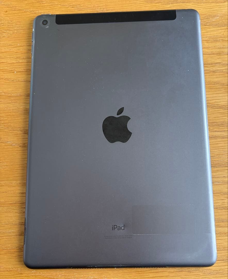 iPad 第7世代 128GB Wi-Fi Cellular