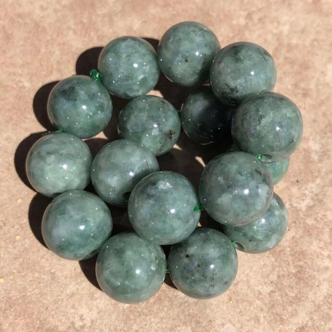 【⭐️超激レア天然石⭐️】緑色 糸魚川翡翠 ブレスレット 天然石