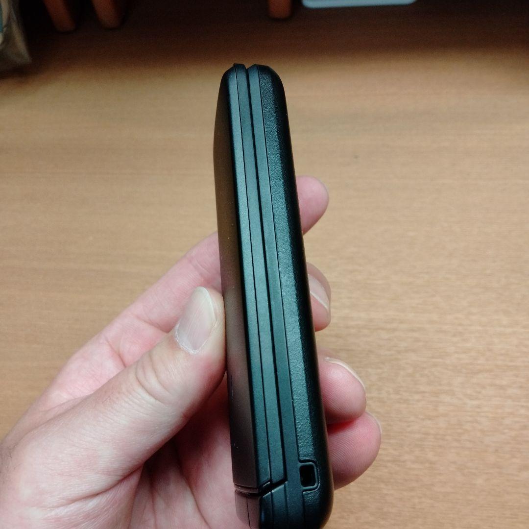 ほぼ新品 docomo KY-41B DIGNO ケータイ