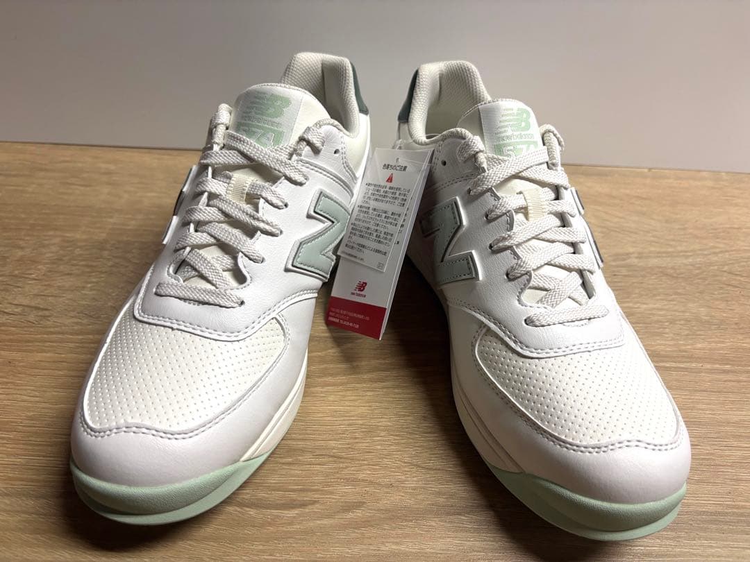 未使用 25cm 2E ニューバランスゴルフシューズ WGS574Q3 ホワイト