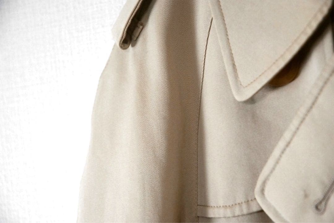 アクアスキュータム / トレンチコート 英国製 ベージュ