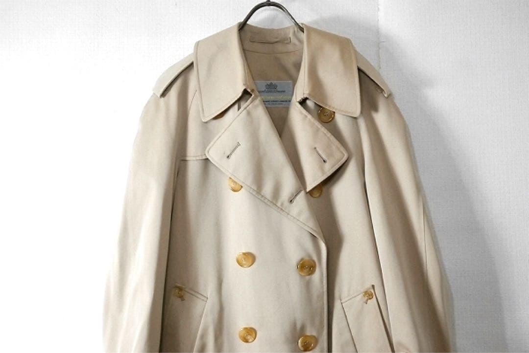アクアスキュータム / トレンチコート 英国製 ベージュ