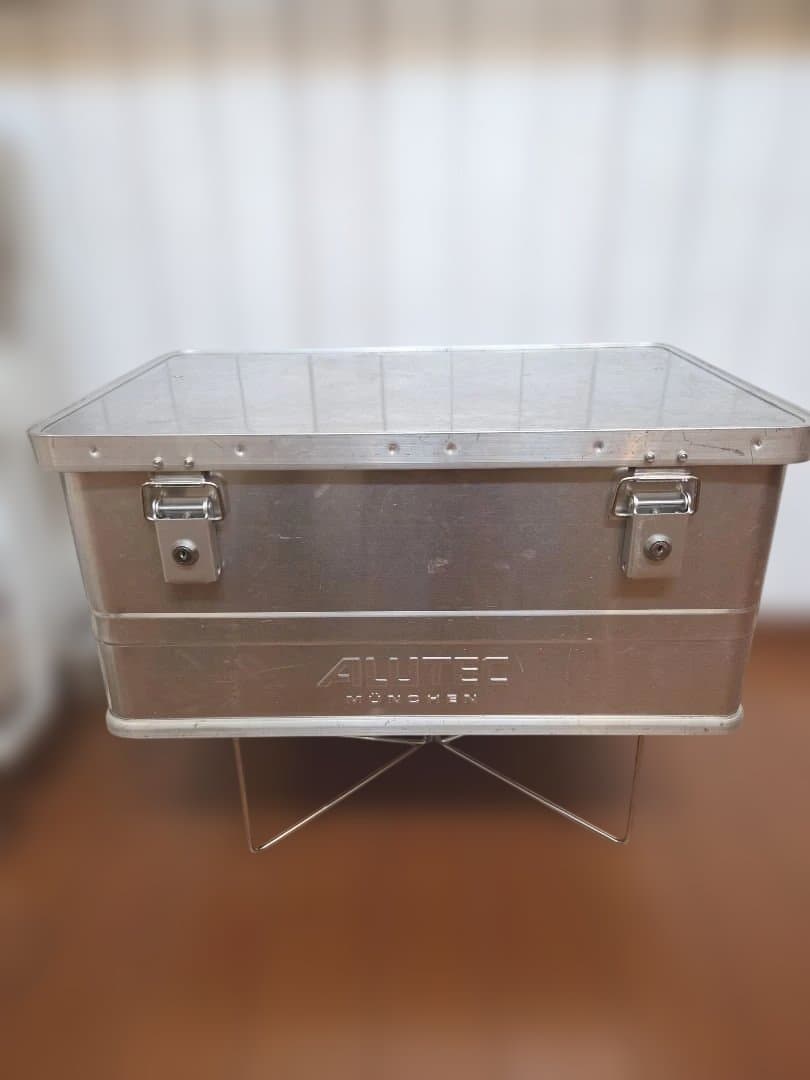 アルテック アルミコンテナ 48 （鍵あり）+ スタンド セット