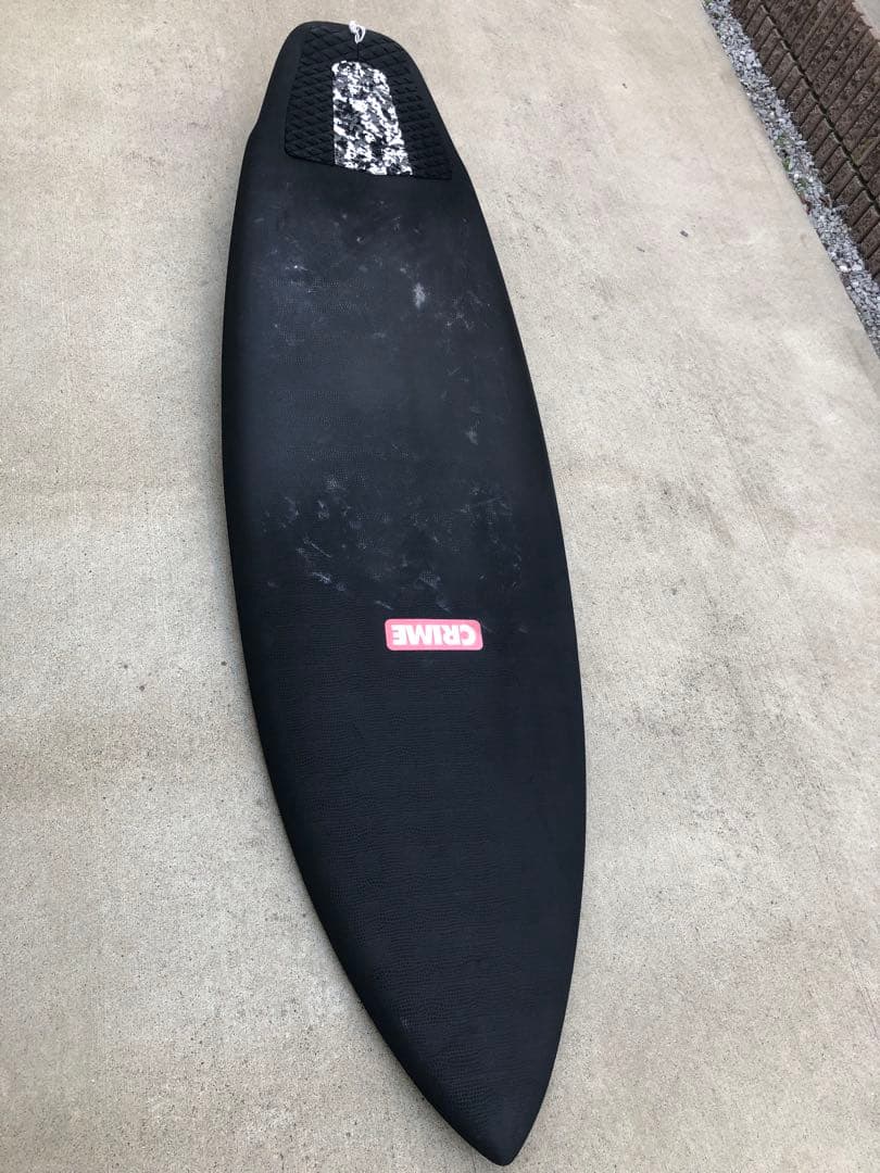 CRIME ブラック ショートボード