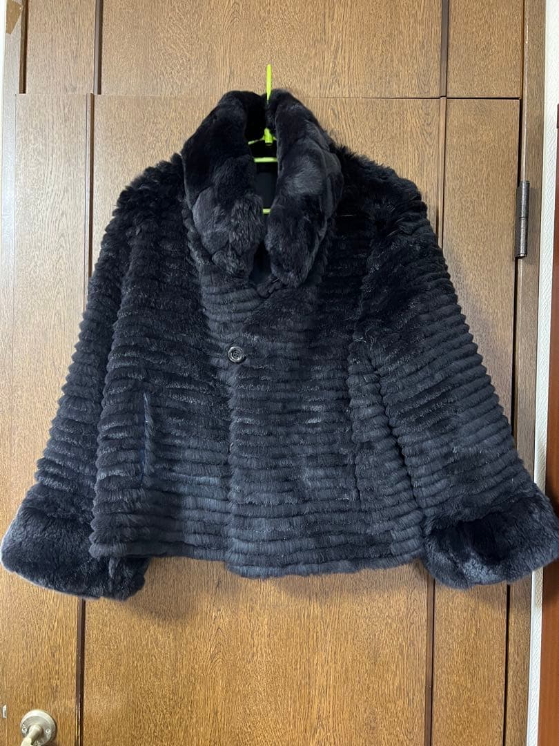 ブラックリアルファー リバーシブルジャケット