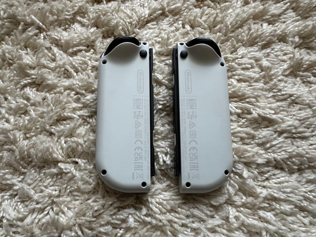 Nintendo Switch 有機EL ホワイト【美品、ホリコン付き】