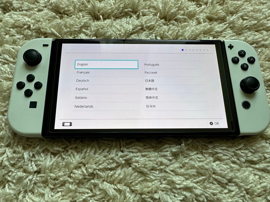 Nintendo Switch 有機EL ホワイト【美品、ホリコン付き】