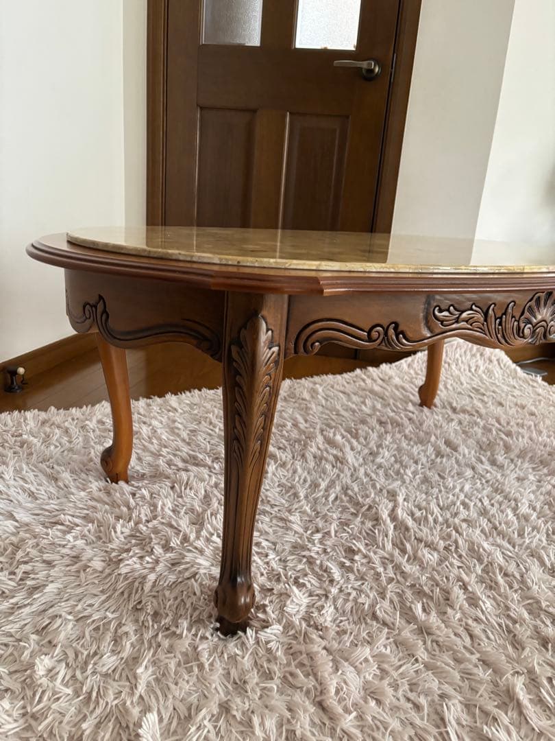 【ココりん　イタリア製 】アンティーク 大理石天板 猫脚 木製ローテーブル