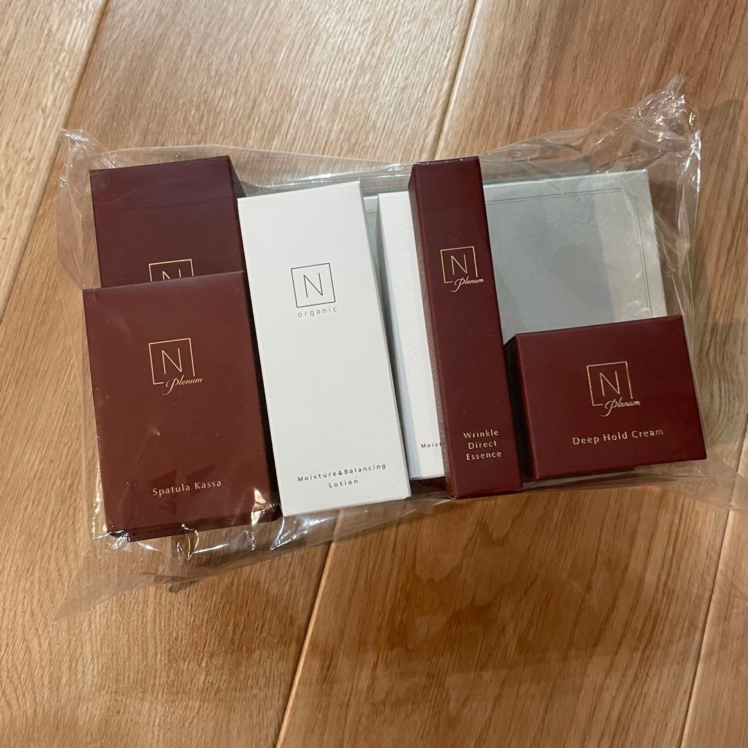 Nオーガニック　エイジングケアシリーズ　26000円相当　未開封