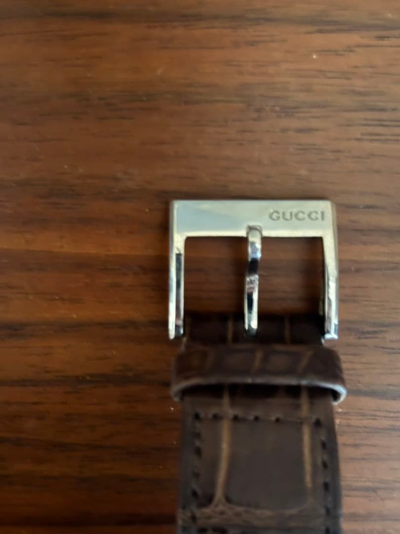 GUCCI スクエア レザーベルト 時計