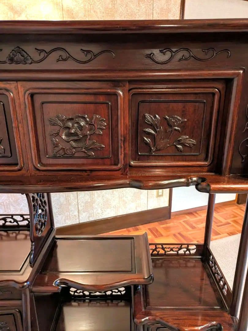 雅*様 木製彫刻装飾収納棚　茶箪笥　飾り棚