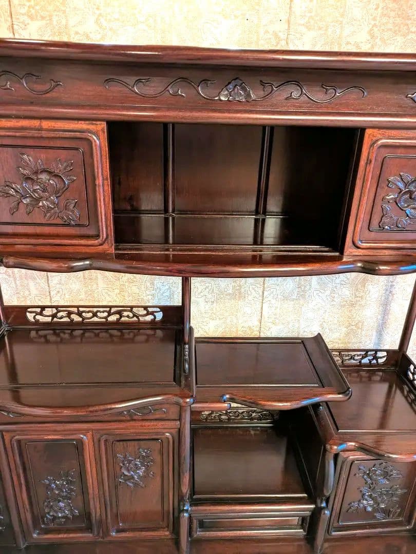 雅*様 木製彫刻装飾収納棚　茶箪笥　飾り棚