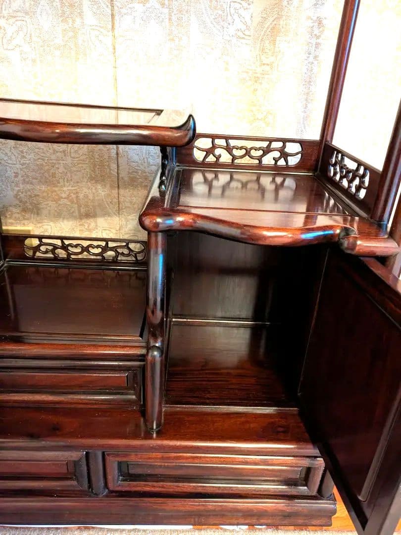 雅*様 木製彫刻装飾収納棚　茶箪笥　飾り棚