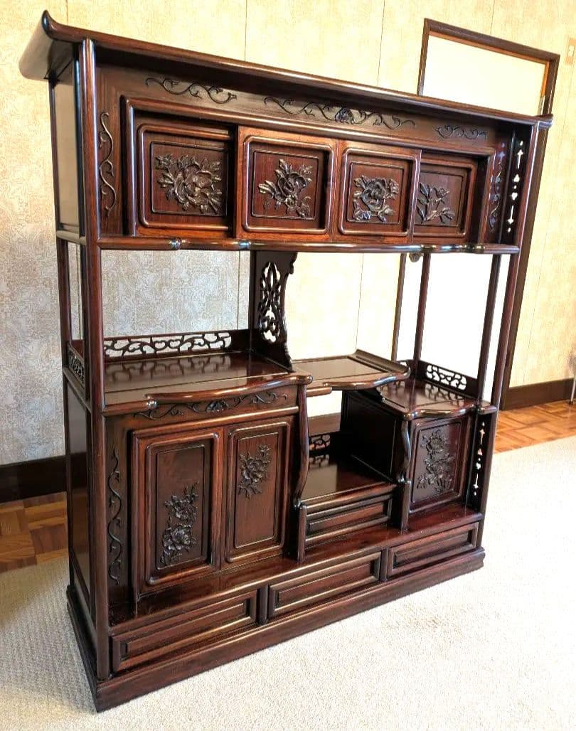 雅*様 木製彫刻装飾収納棚　茶箪笥　飾り棚