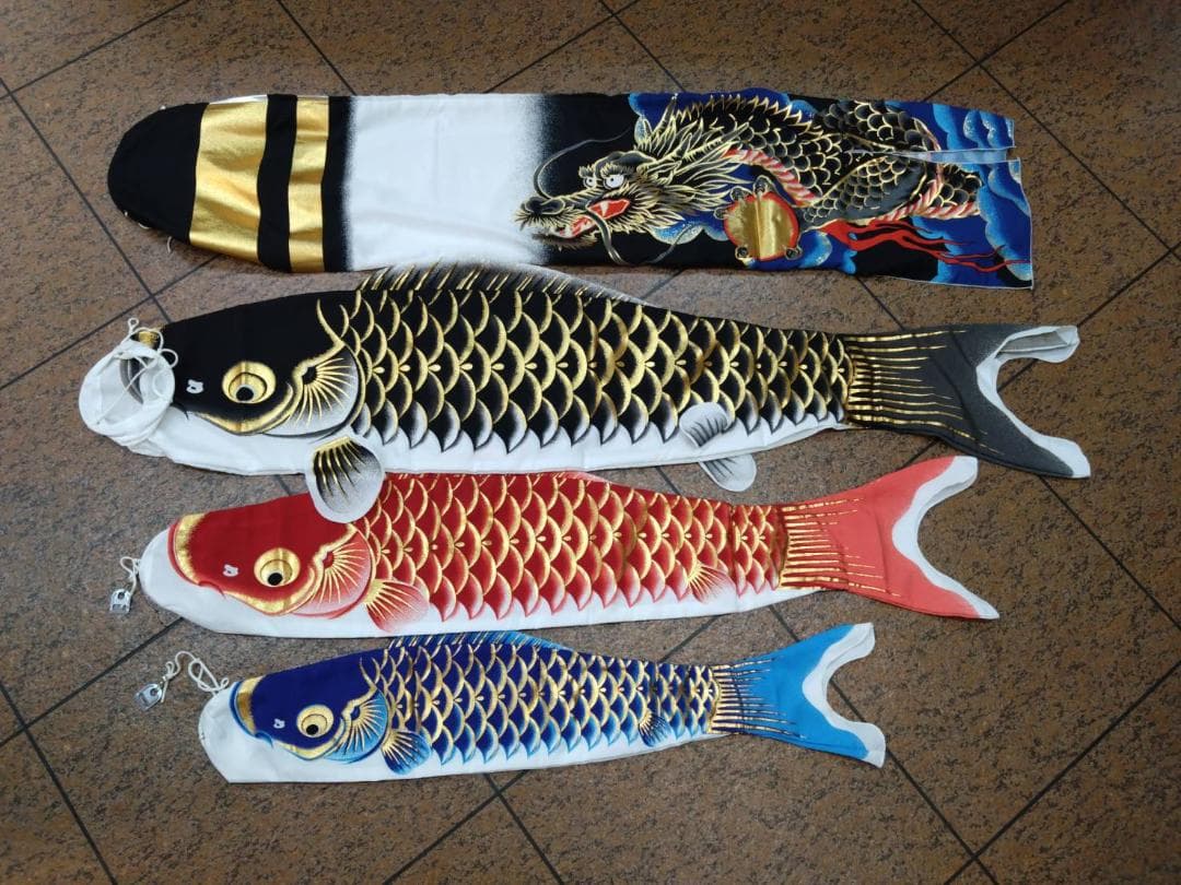 鯉のぼり　1.5ｍスタンドセット　展示品　新品紫鯉のぼり付き