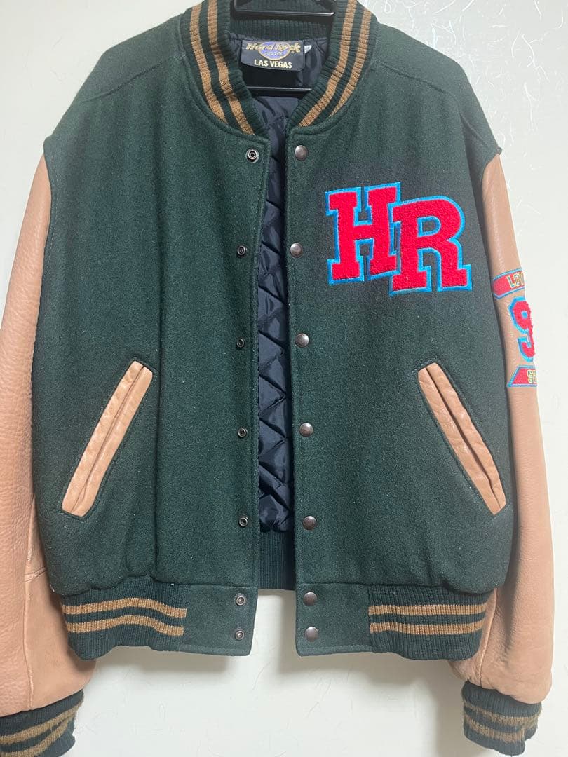 Hard Rock Hotel スタジャン Sサイズ