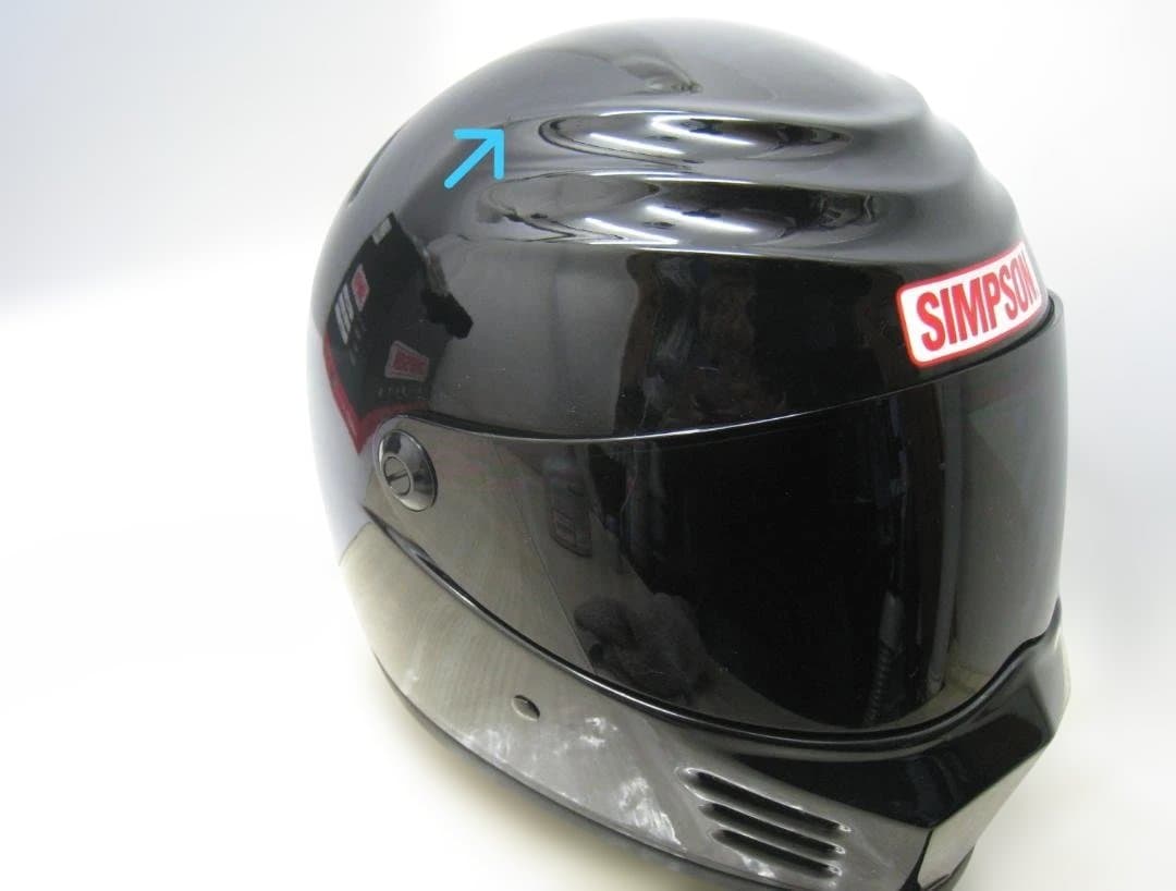 SIMPSON　ヘルメット　　アウトロー 　フルフェイス