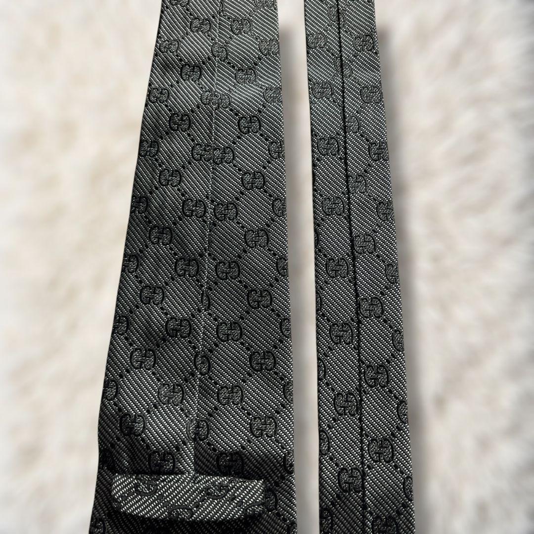 【未使用級✨】グッチ GG柄 インターロッキング柄 モノクロ 黒灰白 ジャガード