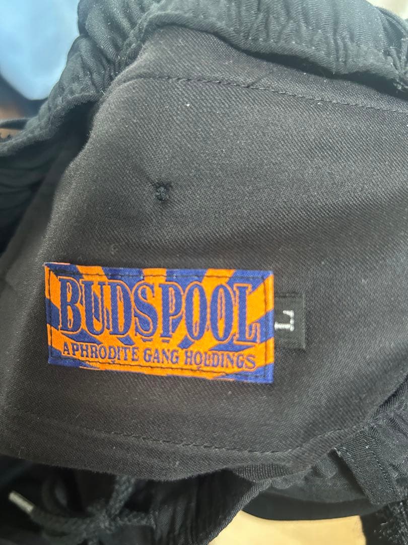 パンツ BUDSPOOL. EASY PLEATED TROUSERS