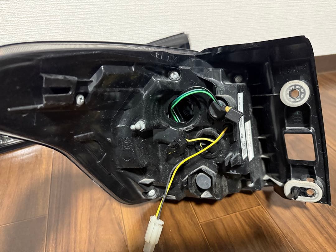 廃盤品 CORAZON コラゾンLEDテールランプ LEVORG レヴォーグ